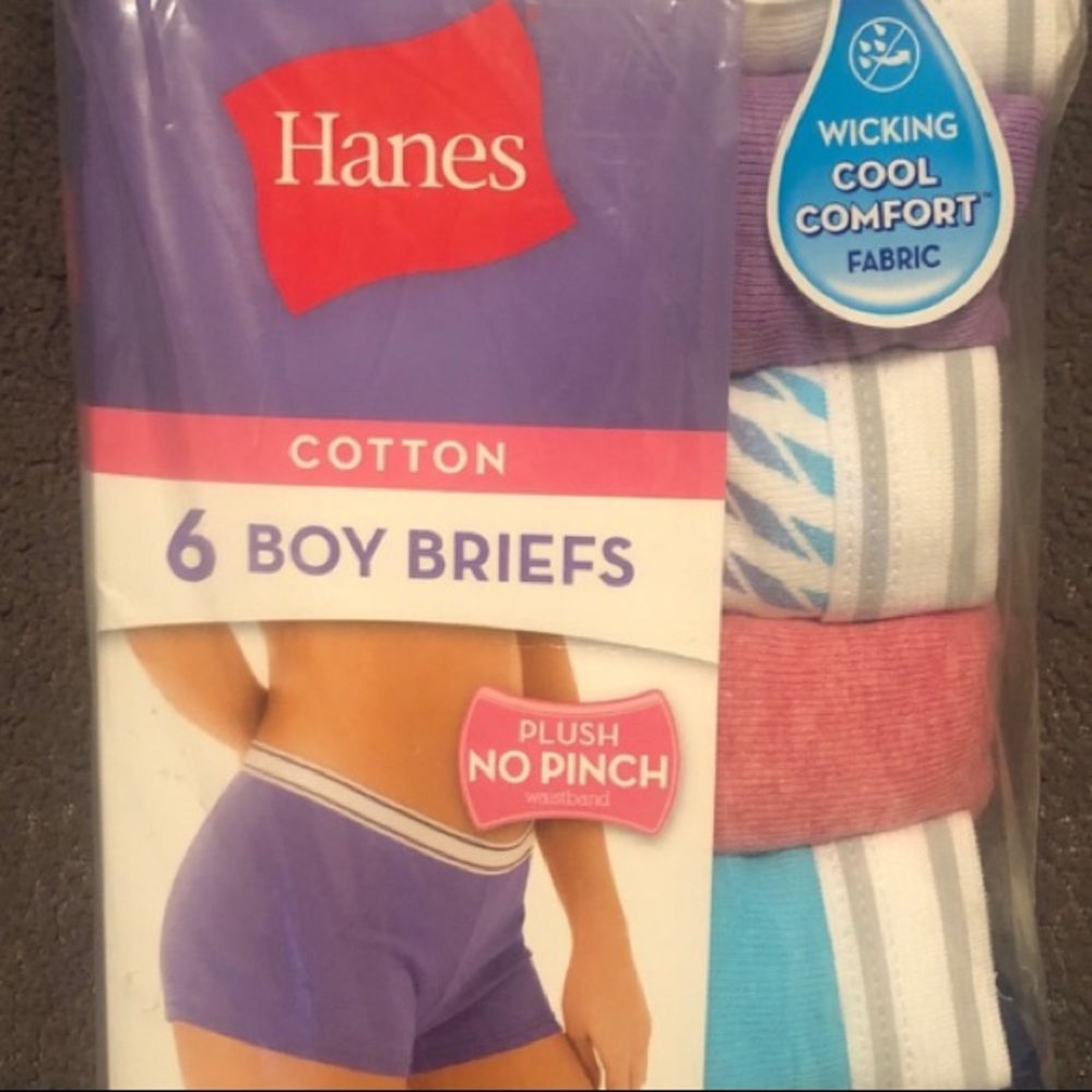 NWT Hanes Cotton Tagless Boy Briefs